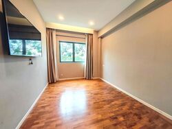 Stratford Court (D16), Condominium #615151311